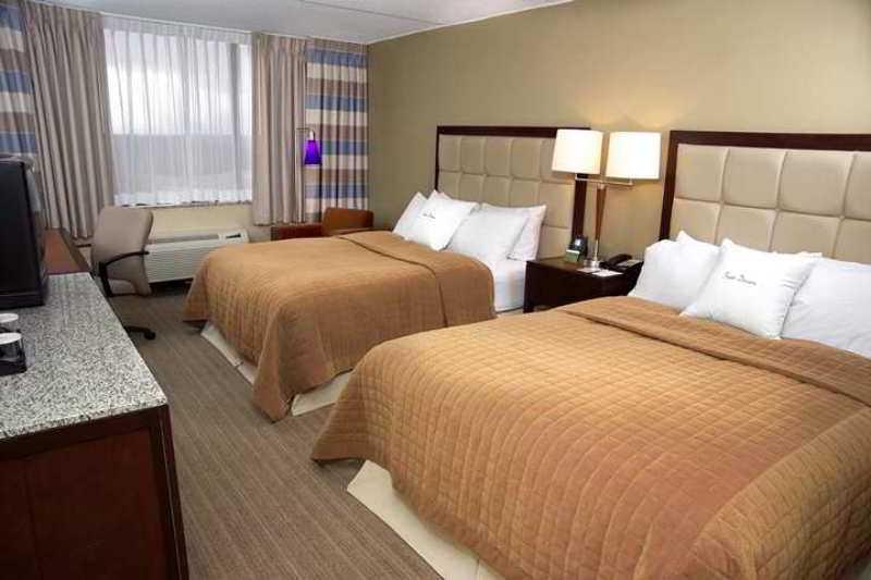 Doubletree By Hilton St. Louis At Westport Hotel Maryland Heights Phòng bức ảnh